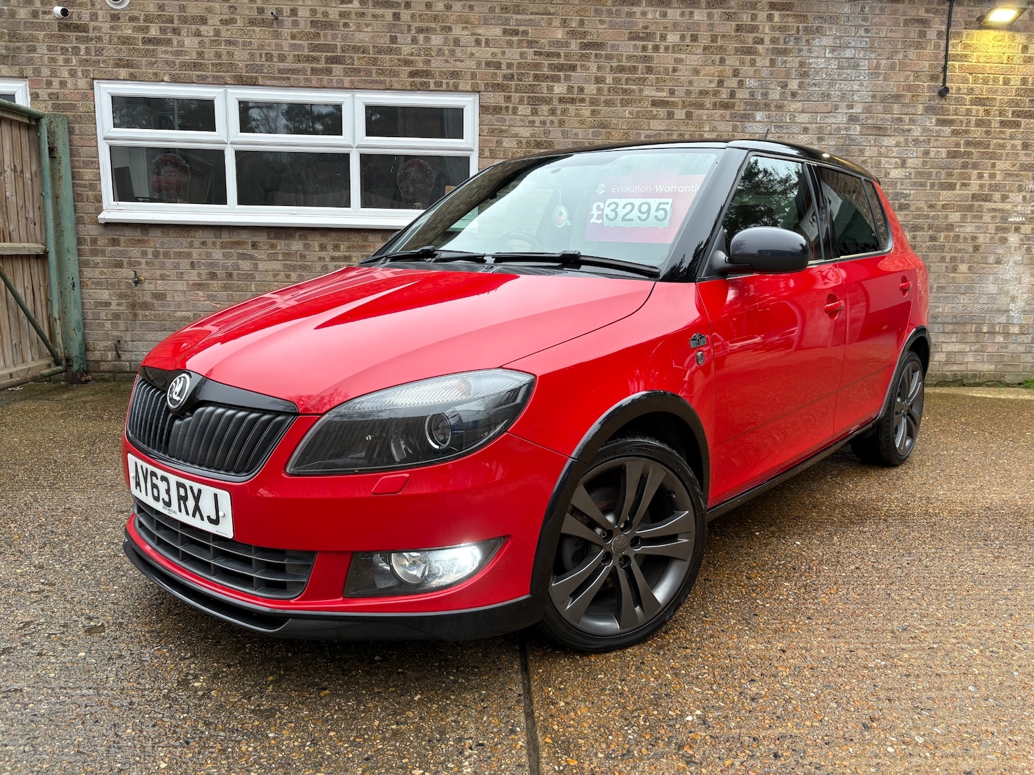 Used Skoda Fabia 2013 for sale - 77781314: Photo 2
