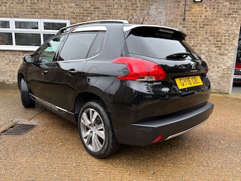 Used Peugeot 2008 2016 for sale - 77781920: Photo