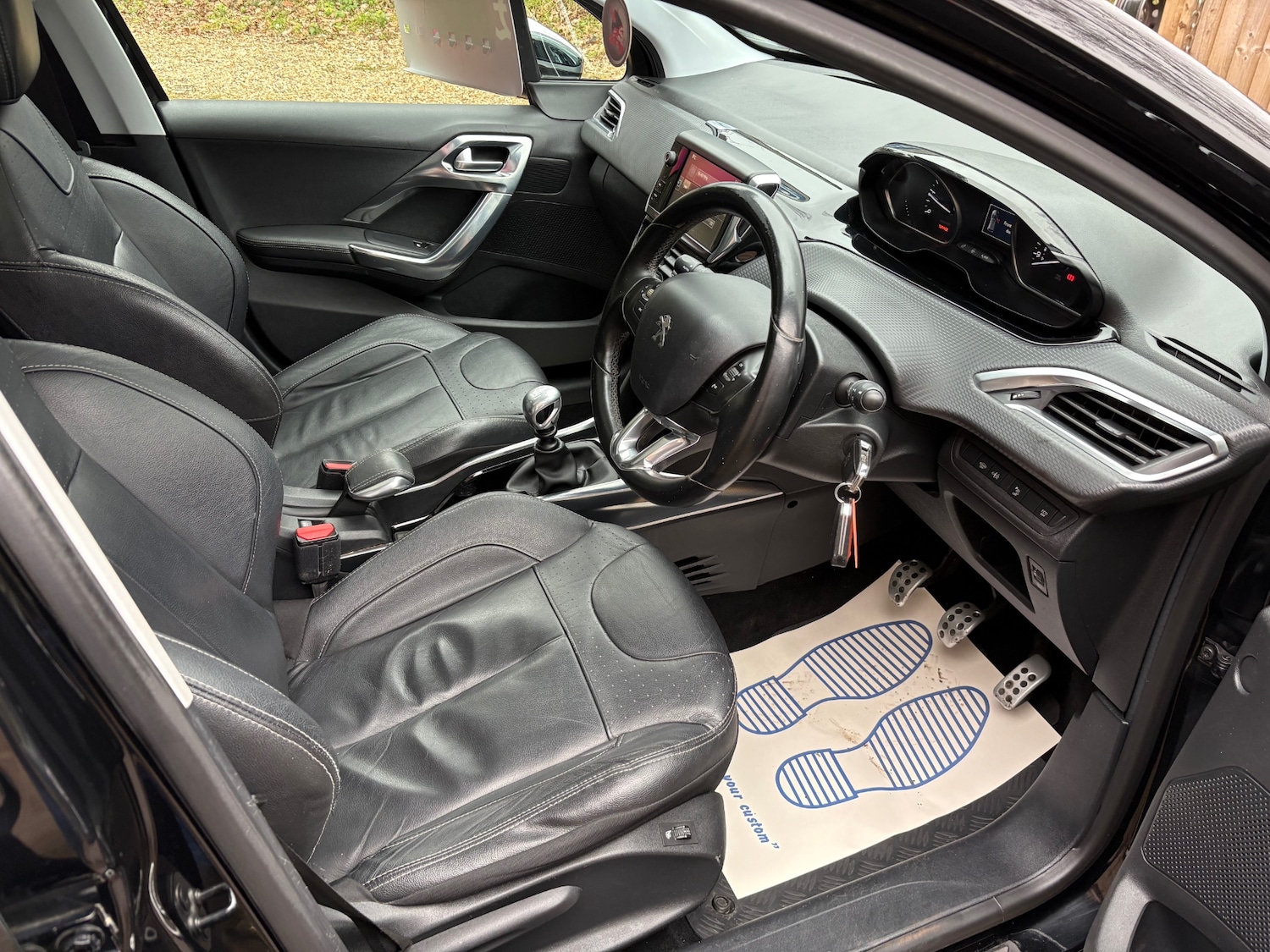 Used Peugeot 2008 2016 for sale - 77781920: Photo 7