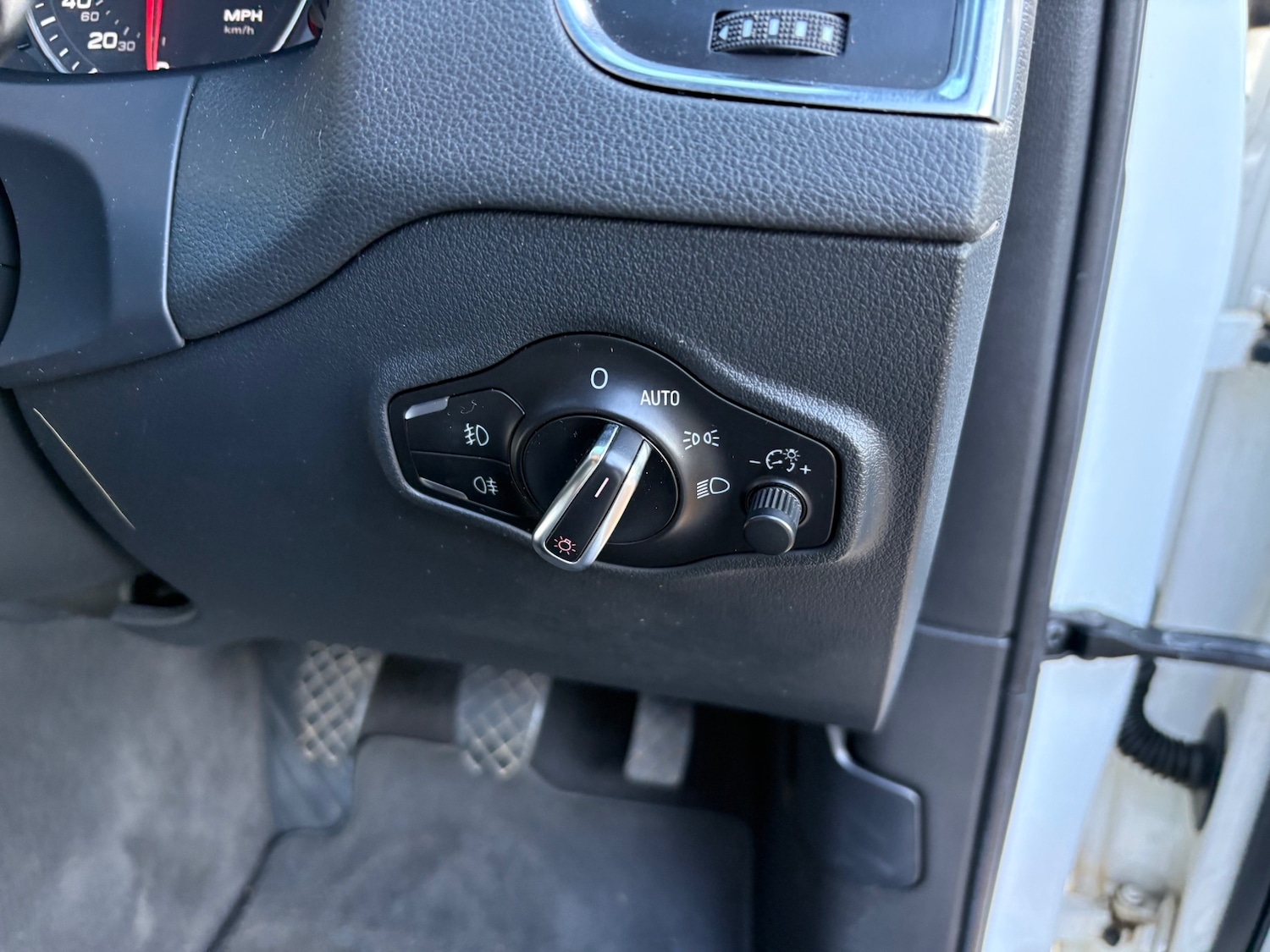 Used Audi Q5 2011 for sale - 78121491: Photo 15