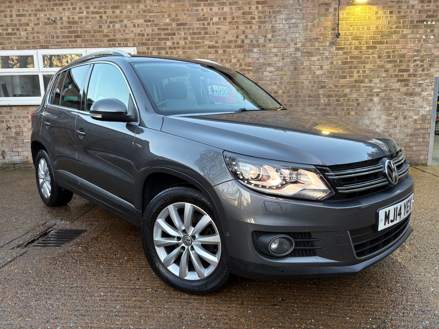 Used Volkswagen Tiguan 2014 for sale - 76656494: Photo 1