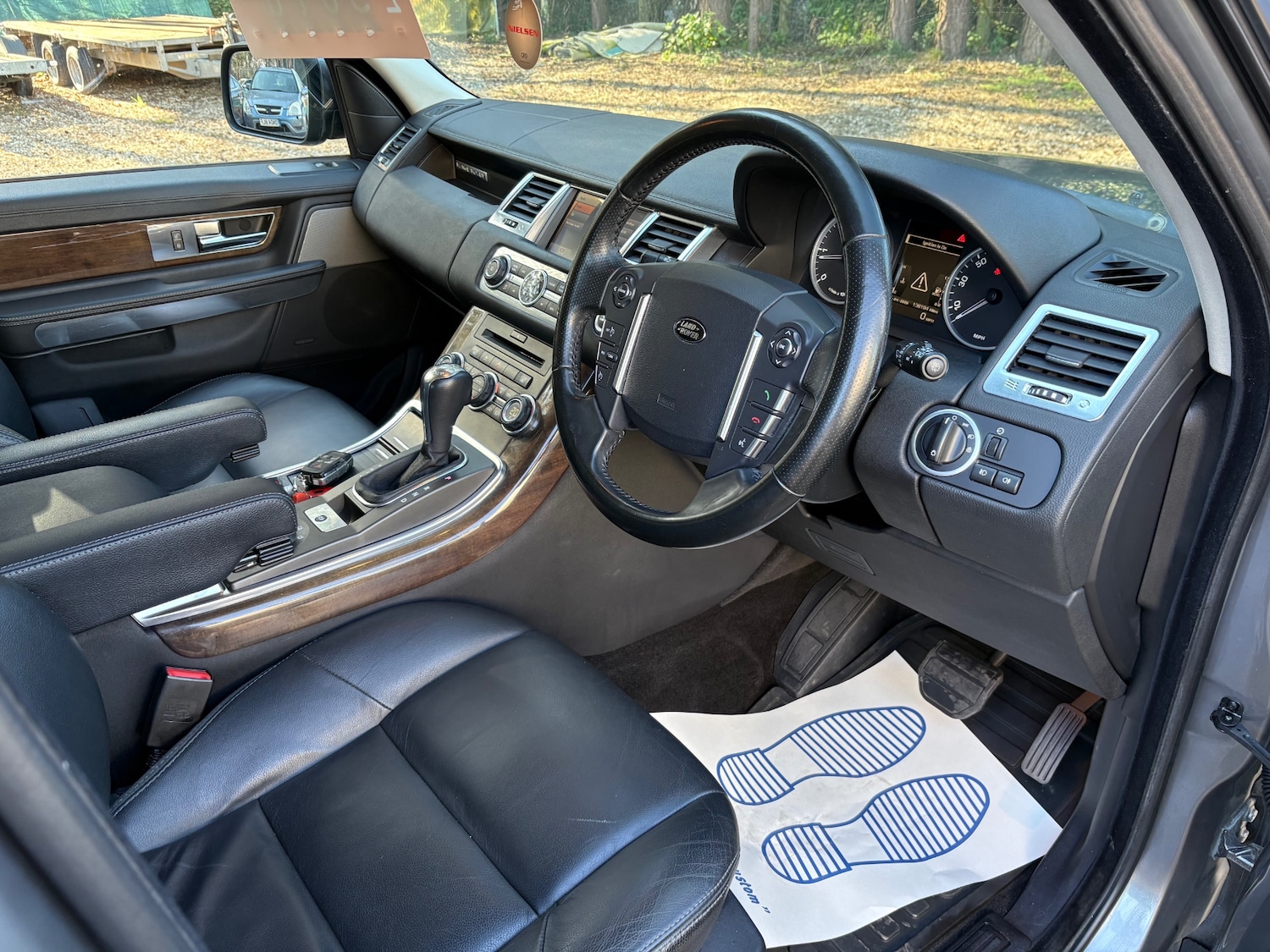 Used Land Rover Range Rover Sport 2010 for sale - 78149710: Photo 10