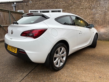 Used Vauxhall Astra GTC 2017 for sale - 77052305: Photo