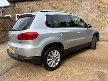 Used Volkswagen Tiguan 2015 for sale - 79612632: Photo
