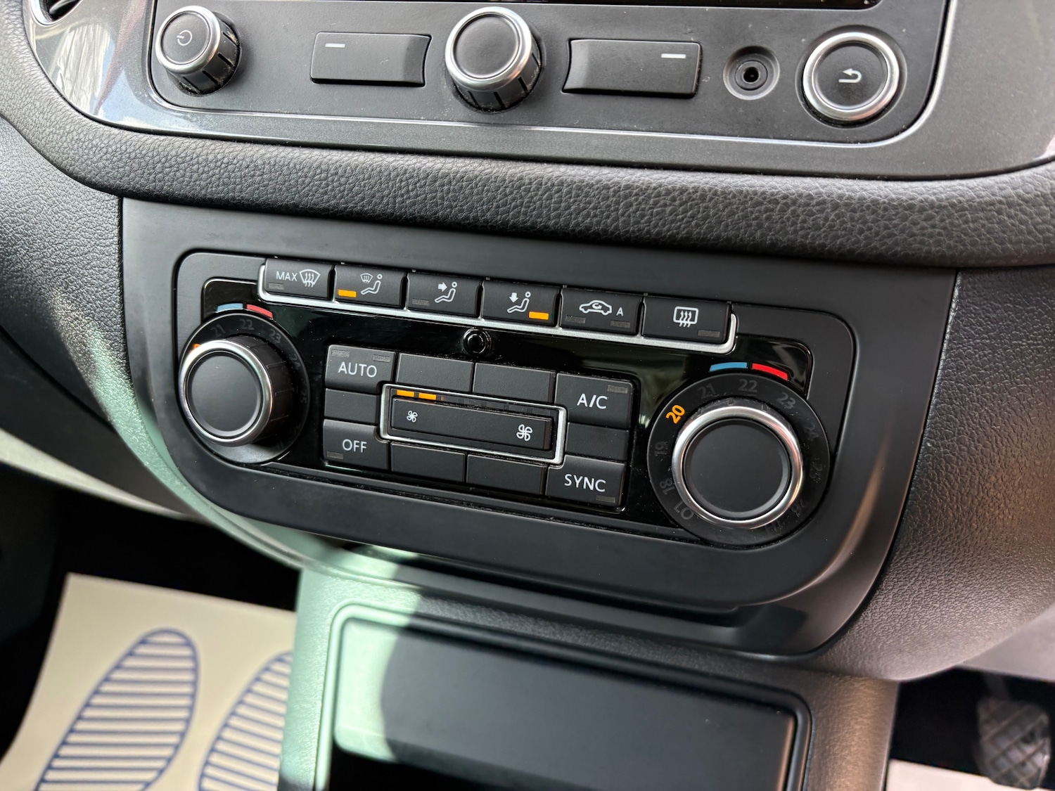 Used Volkswagen Tiguan 2015 for sale - 77837231: Photo 16