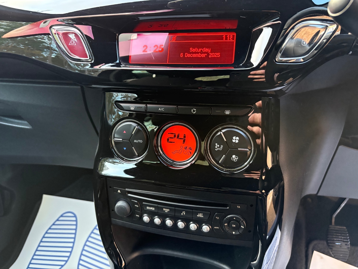 Used Citroen DS3 2013 for sale - 76854873: Photo 12