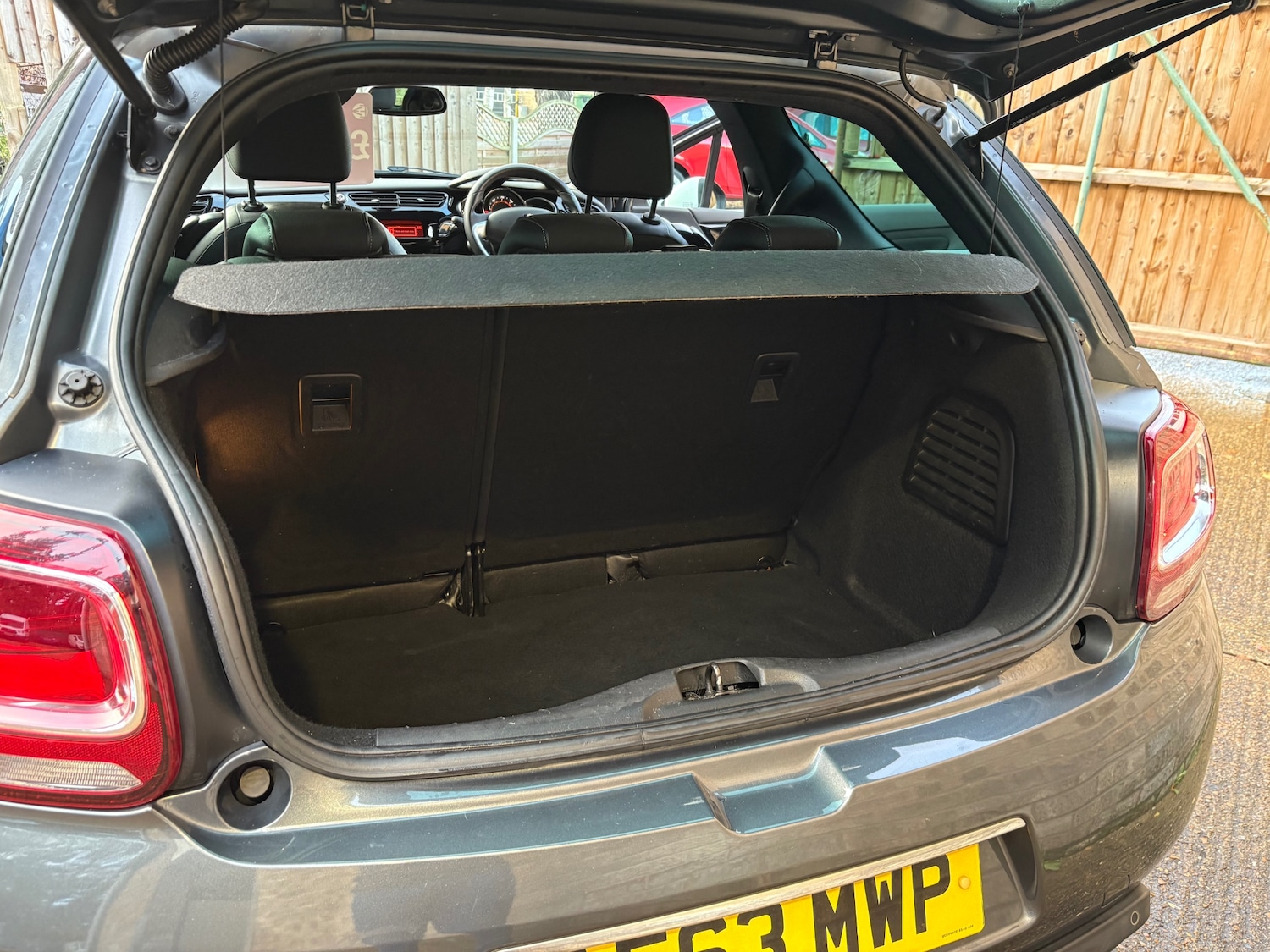 Used Citroen DS3 2013 for sale - 76854873: Photo 15