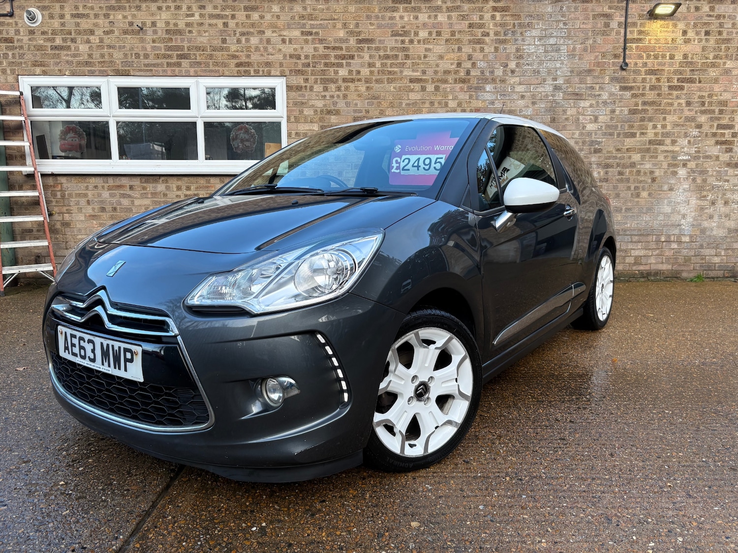 Used Citroen DS3 2013 for sale - 76854873: Photo 2