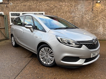 2017 (67) - 1.4T Design 5dr