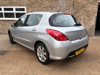 Used Peugeot 308 2011 for sale - 79829859: Photo