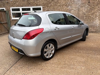 Used Peugeot 308 2011 for sale - 79829859: Photo