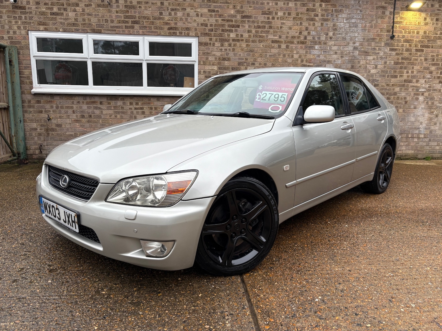 Used Lexus IS 2003 for sale - 77781530: Photo 2