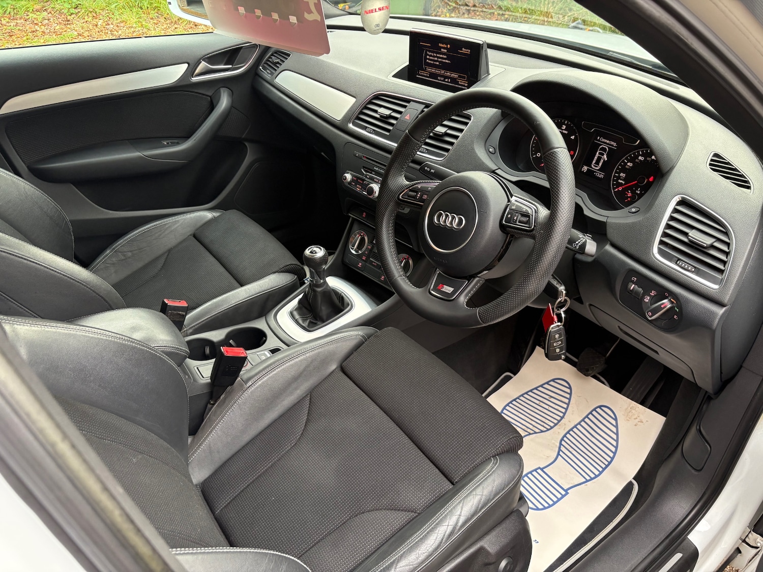 Used Audi Q3 2013 for sale - 76554392: Photo 11