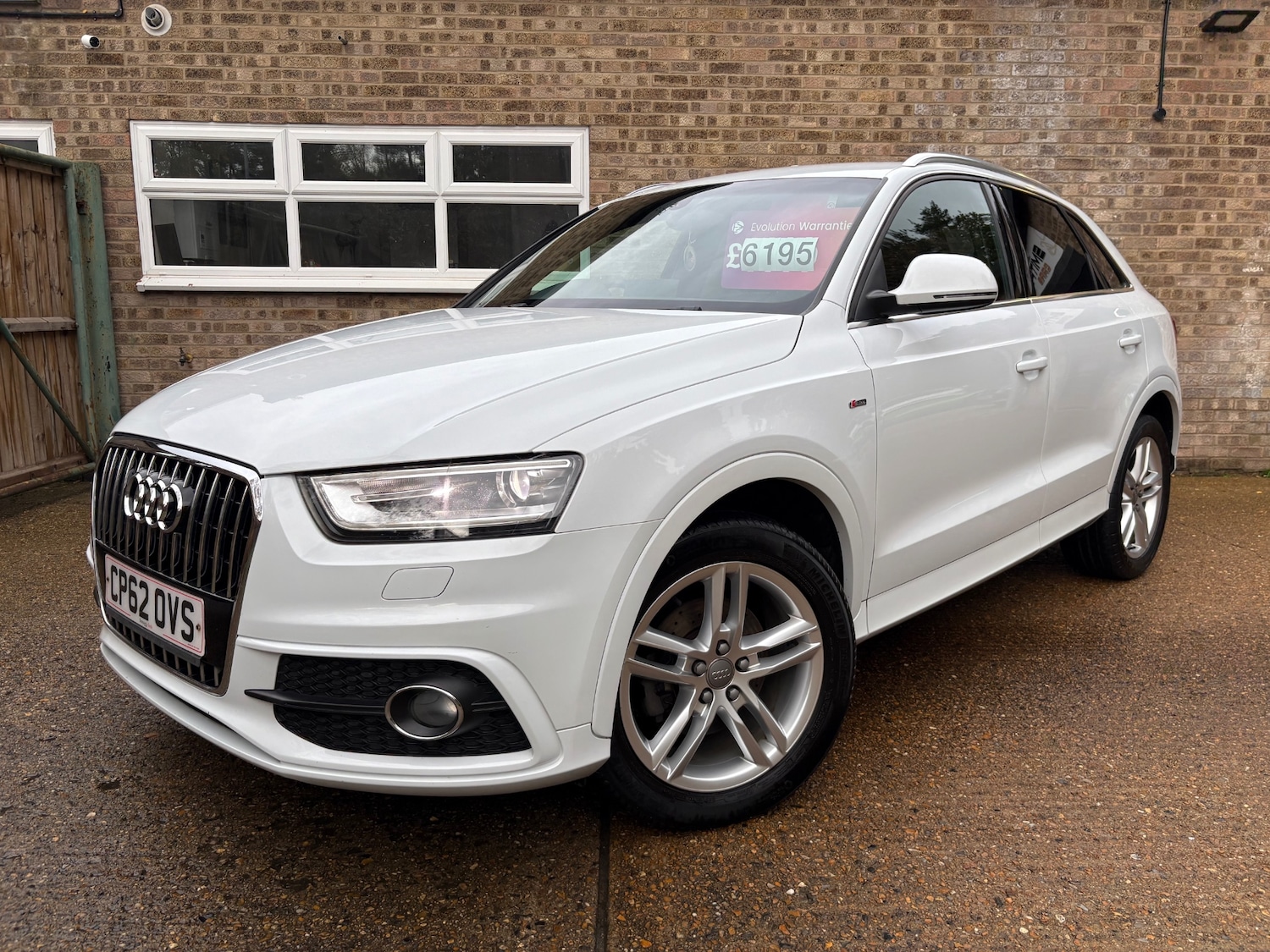 Used Audi Q3 2013 for sale - 76554392: Photo 2