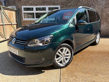 Used Volkswagen Touran 2014 for sale - 79471319: Photo