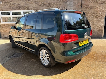 Used Volkswagen Touran 2014 for sale - 79471319: Photo
