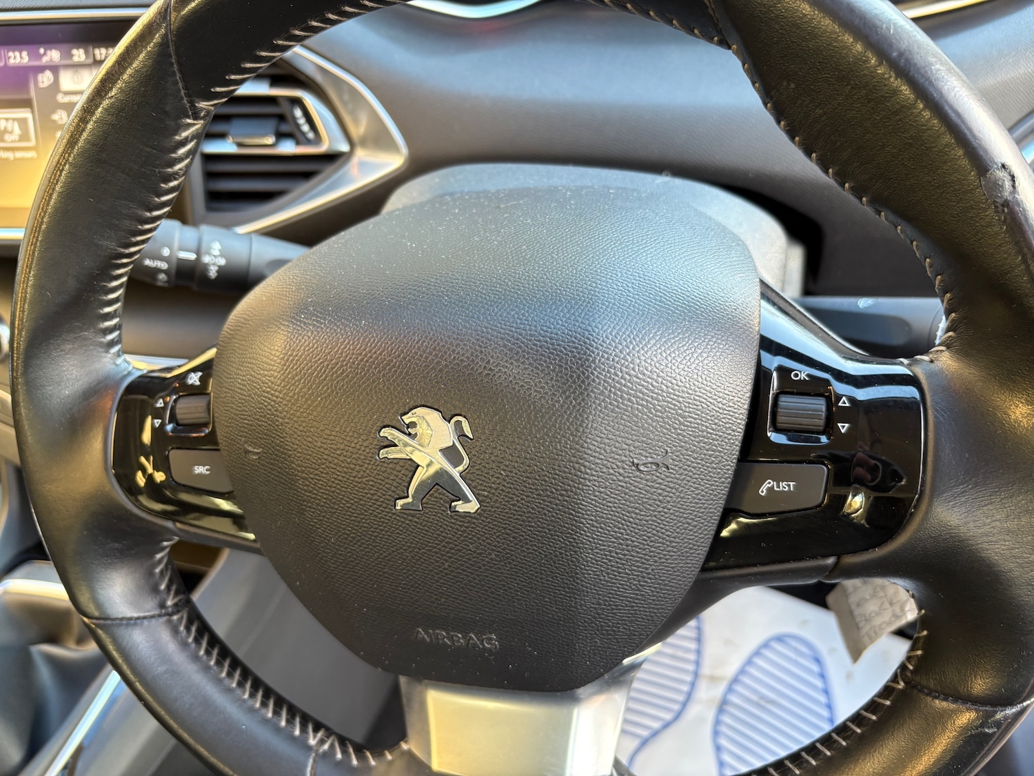 Used Peugeot 308 2016 for sale - 77837223: Photo 13