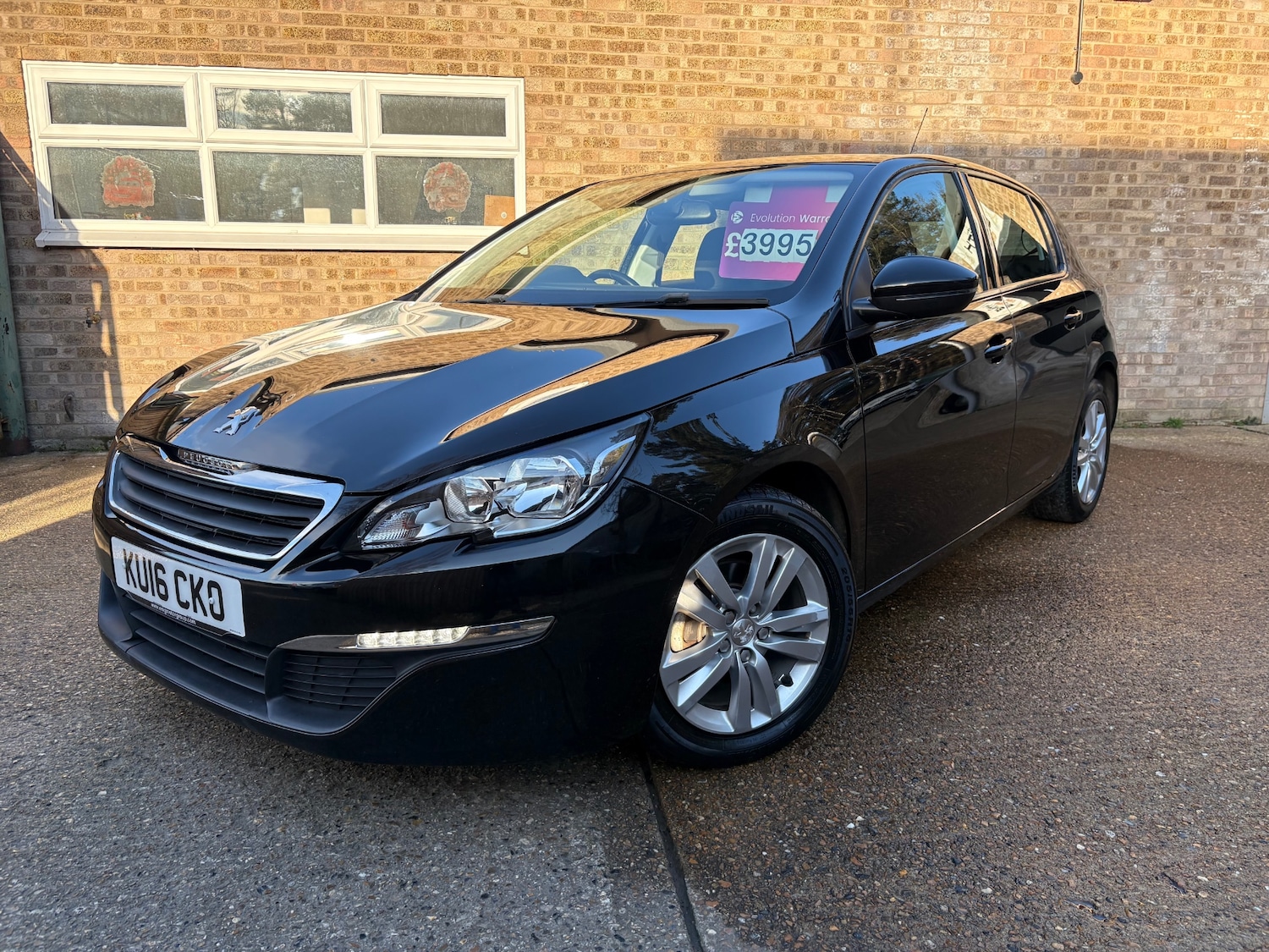 Used Peugeot 308 2016 for sale - 77837223: Photo 2