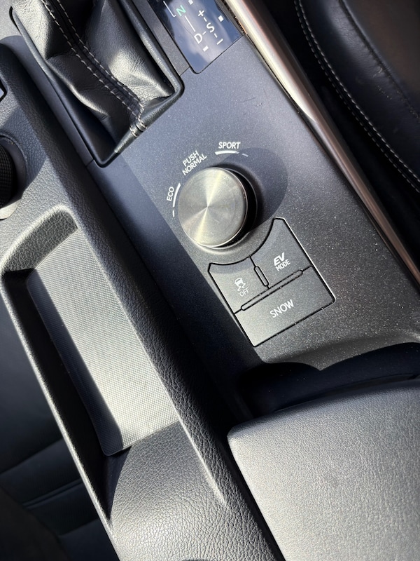 Used Lexus IS 2015 for sale - 75208243: Photo 12