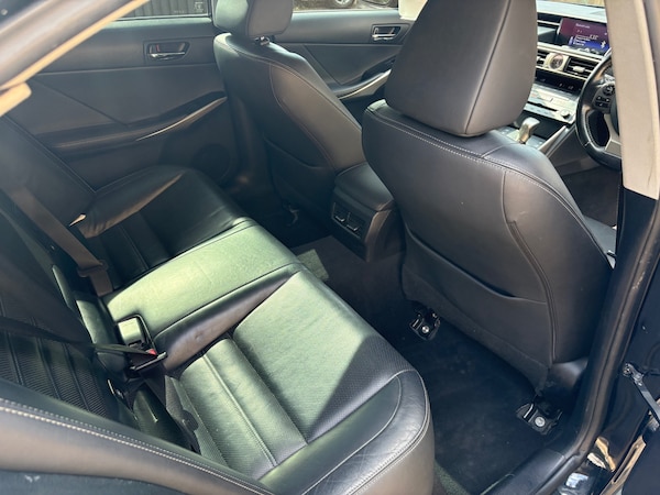 Used Lexus IS 2015 for sale - 75208243: Photo 8