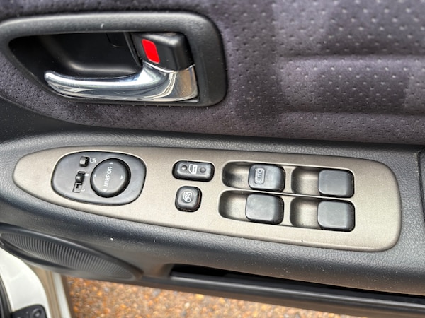 Used Lexus IS 2001 for sale - 76293374: Photo 10