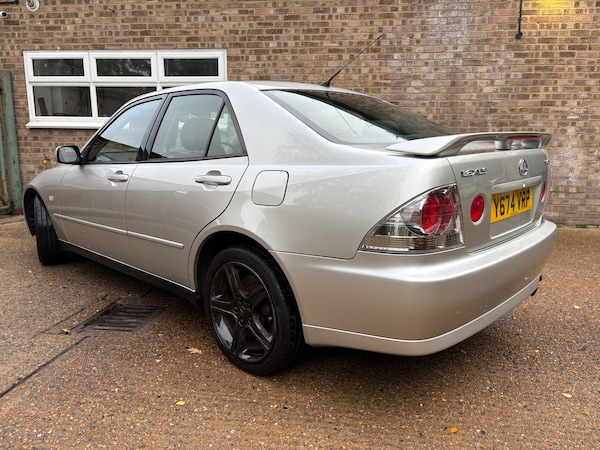 Used Lexus IS 2001 for sale - 76293374: Photo 4