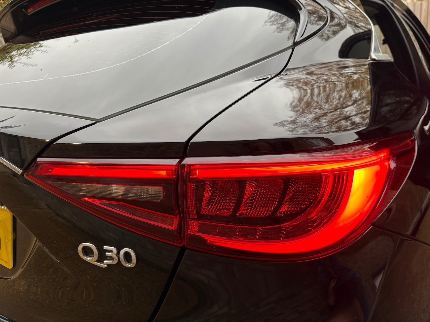 Used Infiniti Q30 2017 for sale - 76526087: Photo 6