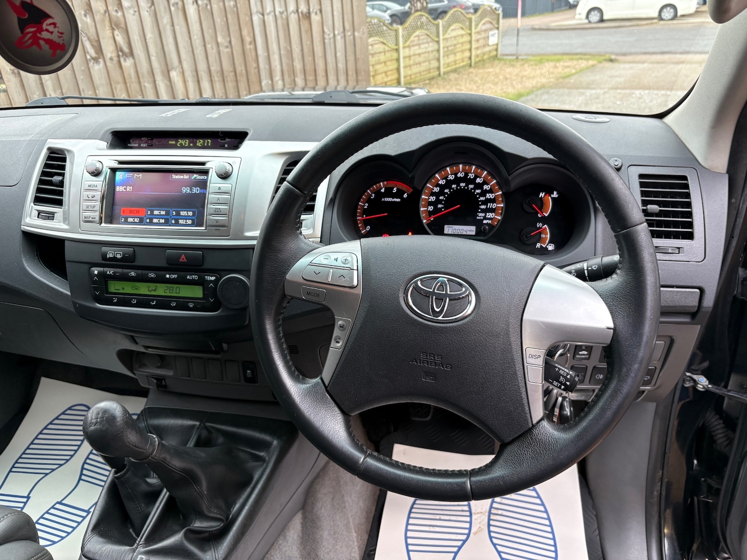 Used Toyota Hilux 2012 for sale - 77491130: Photo 18