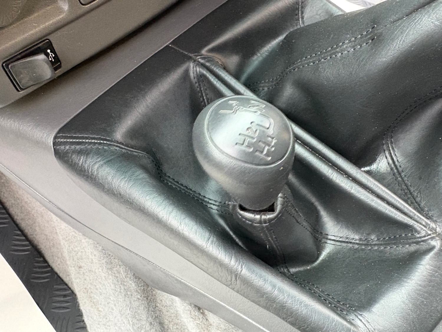 Used Toyota Hilux 2012 for sale - 77491130: Photo 23