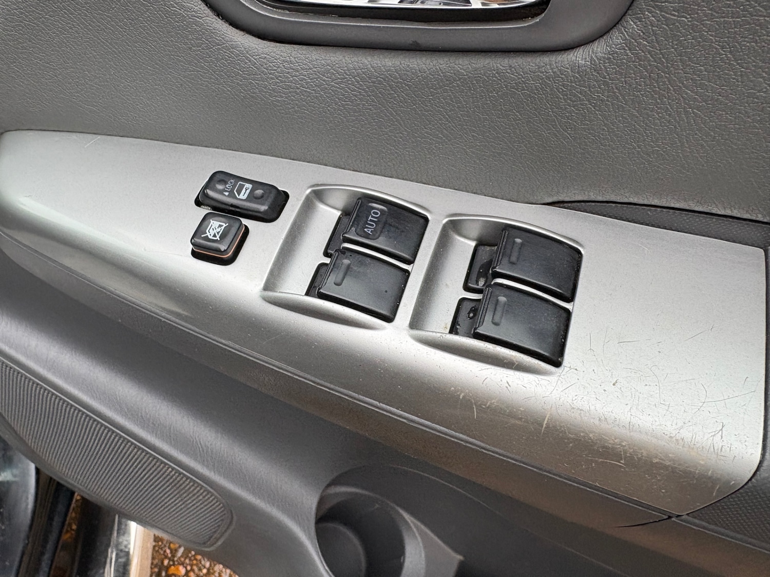 Used Toyota Hilux 2012 for sale - 77491130: Photo 24