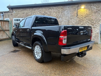 Used Toyota Hilux 2012 for sale - 77491130: Photo