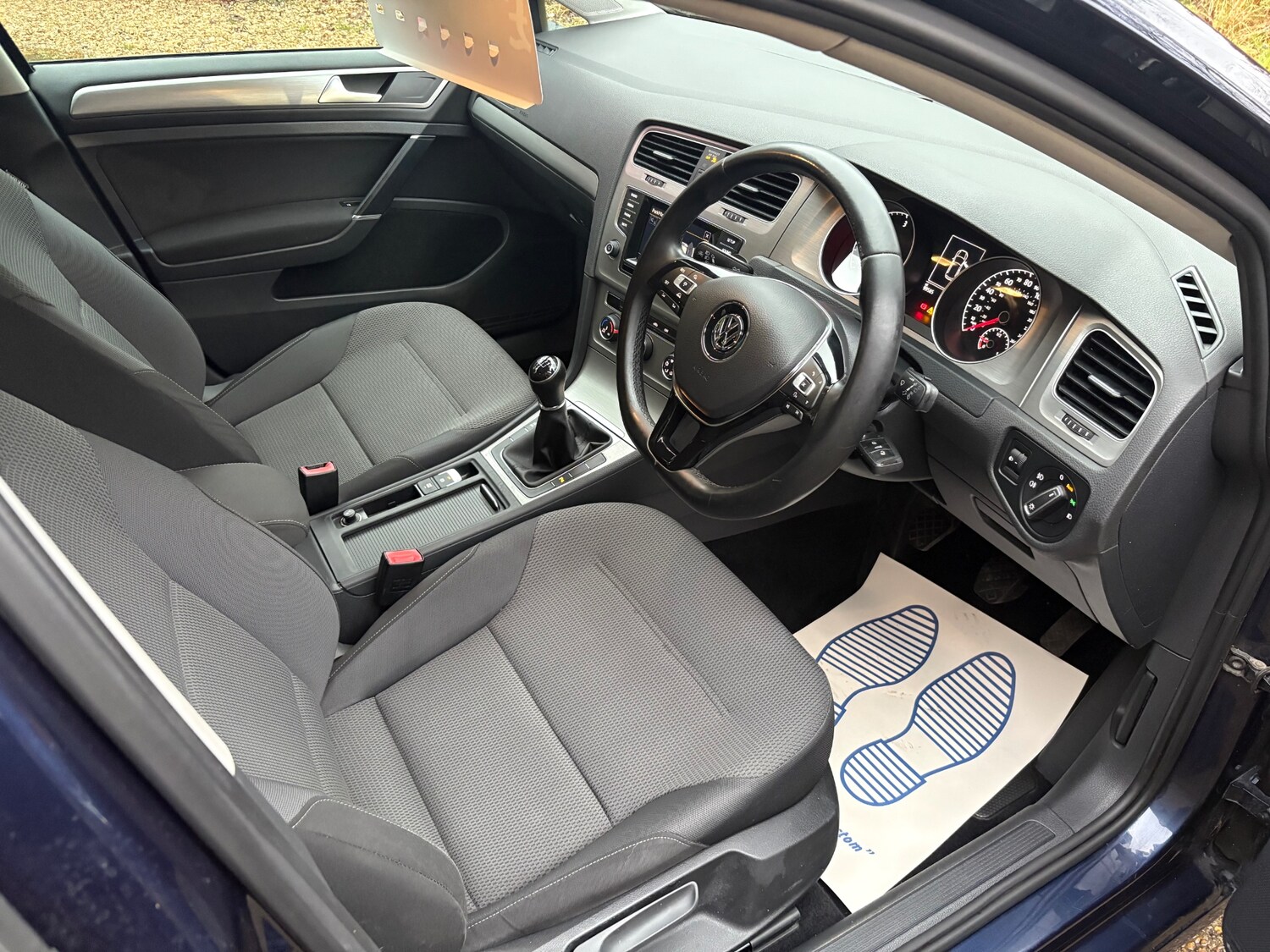 Used Volkswagen Golf 2014 for sale - 77350769: Photo 9