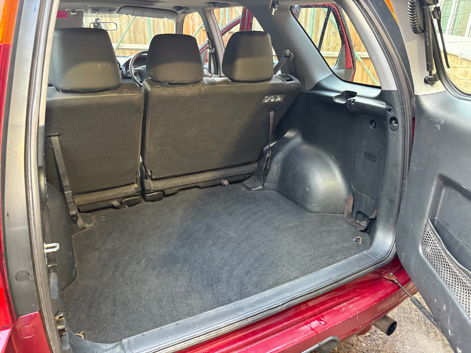 Used Honda CR-V 2004 for sale - 76625659: Photo 16