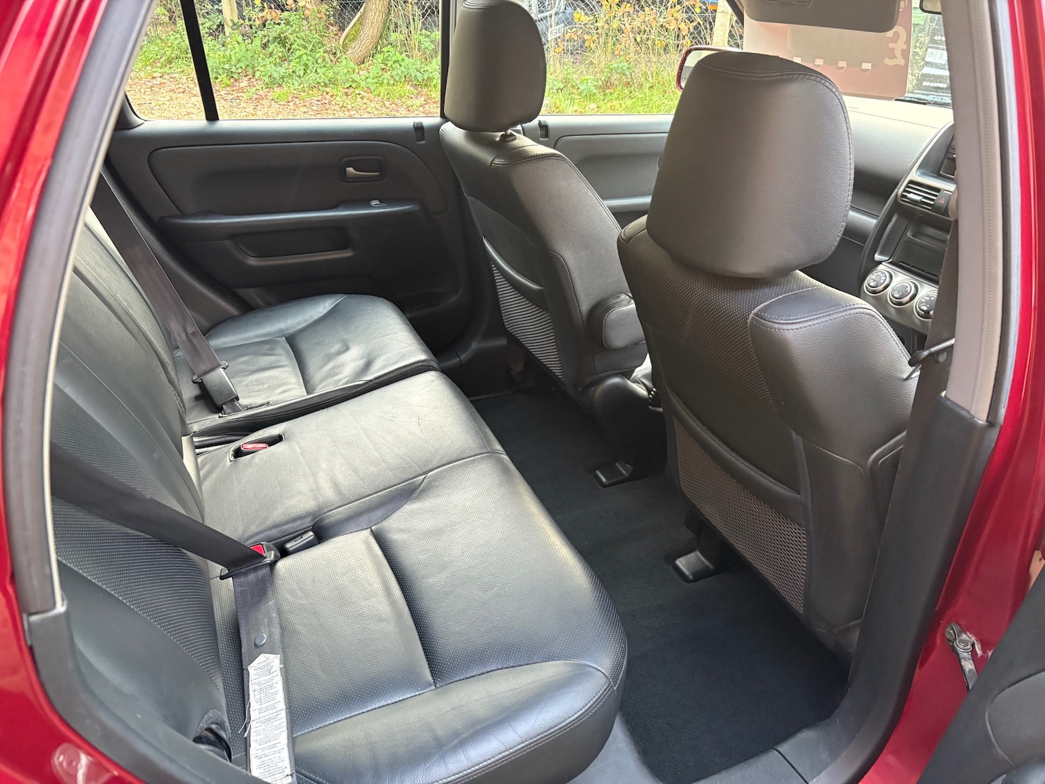 Used Honda CR-V 2004 for sale - 76625659: Photo 9