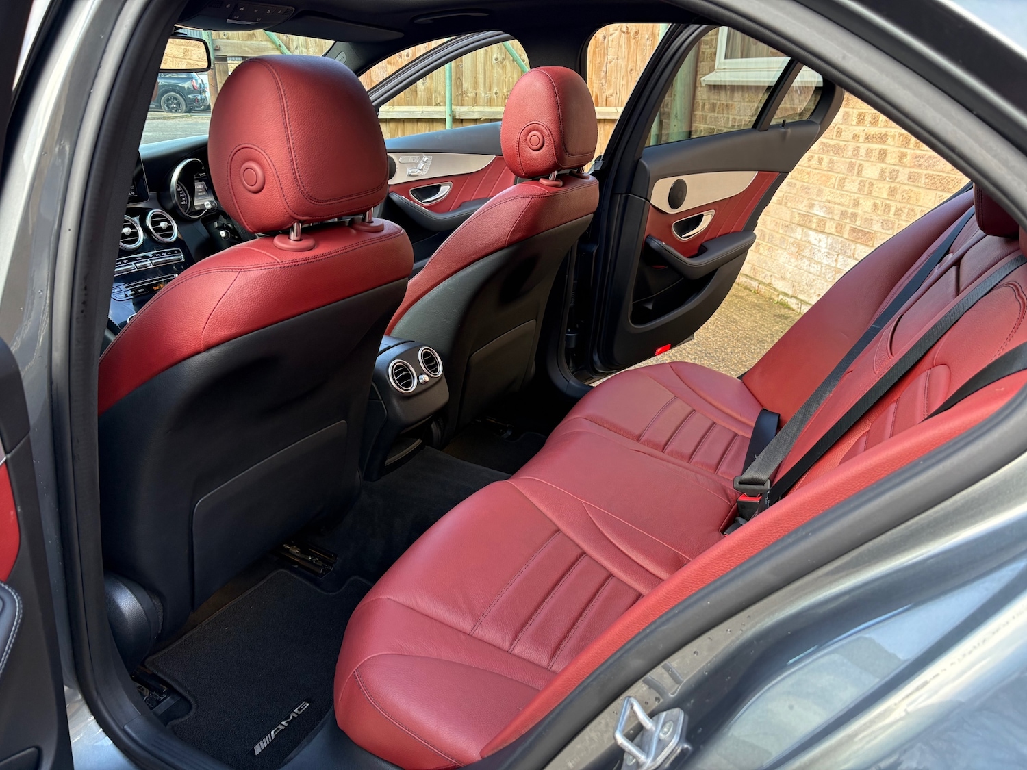 Used Mercedes-Benz C Class 2017 for sale - 77438585: Photo 12