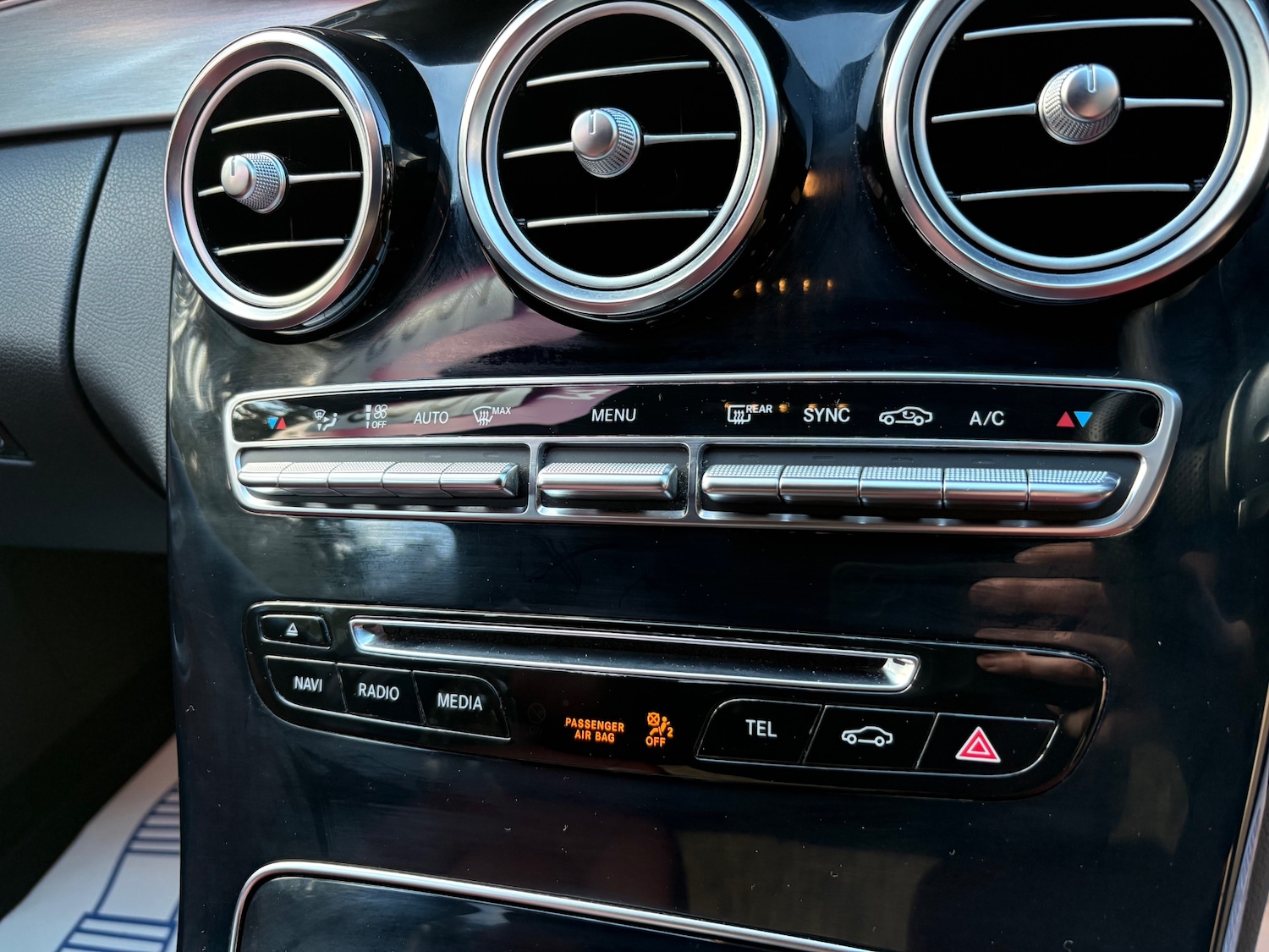 Used Mercedes-Benz C Class 2017 for sale - 77438585: Photo 18