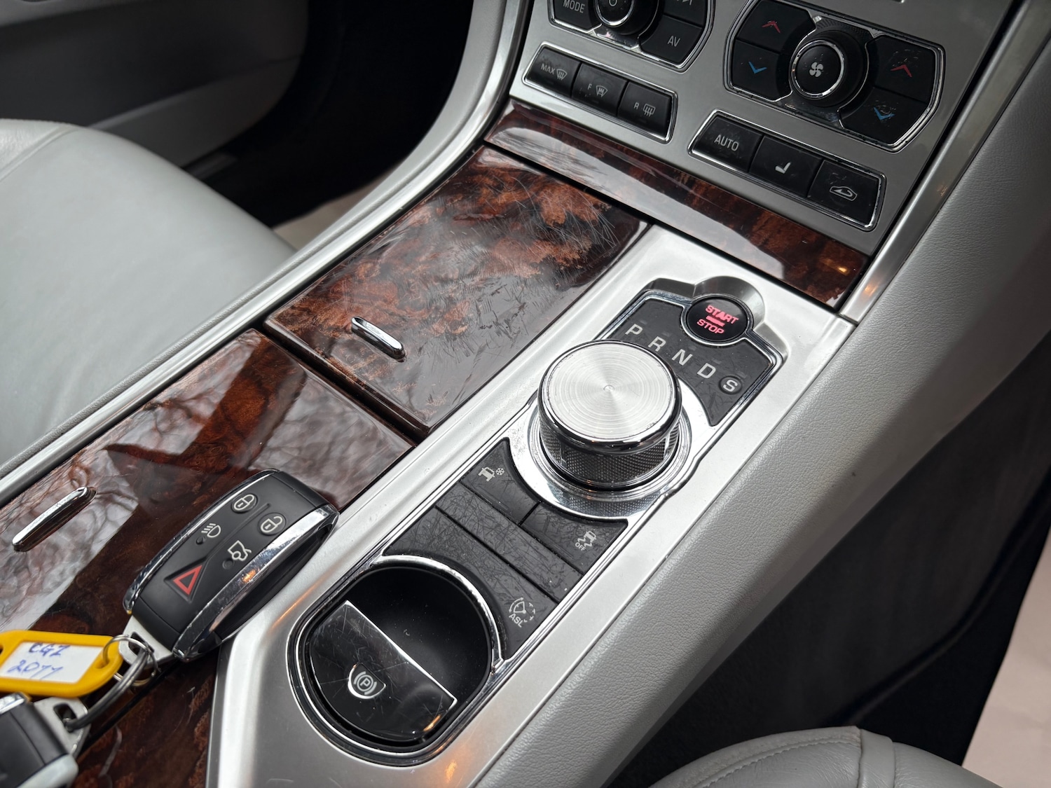 Used Jaguar XF 2012 for sale - 78004843: Photo 13