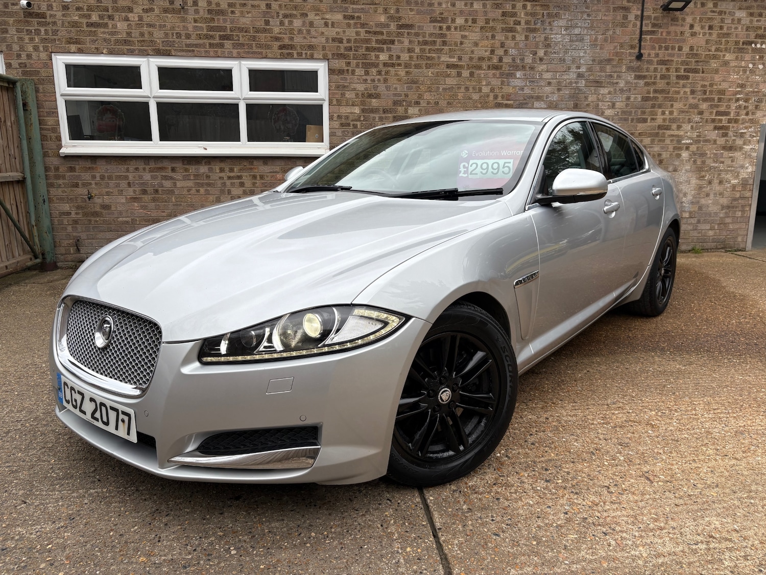 Used Jaguar XF 2012 for sale - 78004843: Photo 2