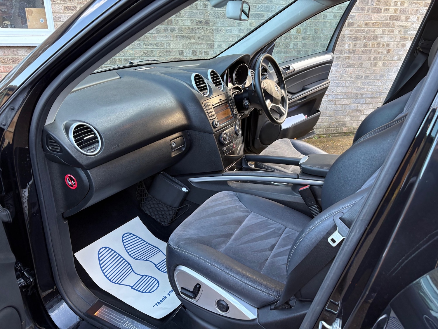 Used Mercedes-Benz M Class 2010 for sale - 77896159: Photo 10