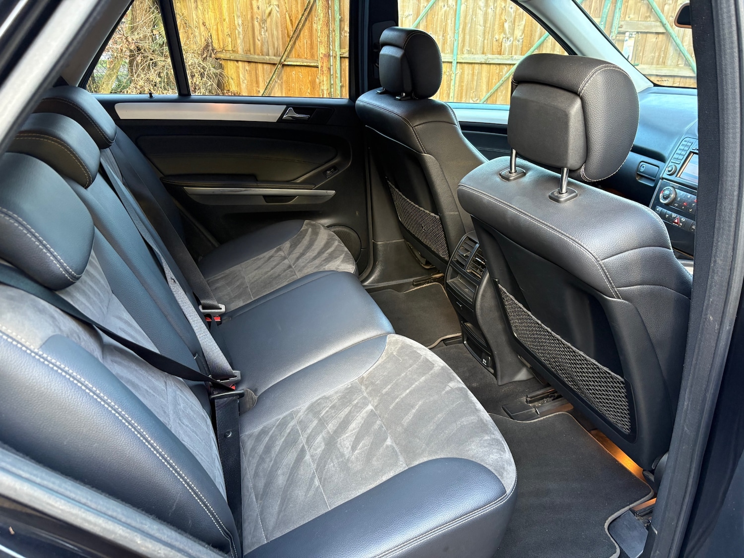 Used Mercedes-Benz M Class 2010 for sale - 77896159: Photo 12