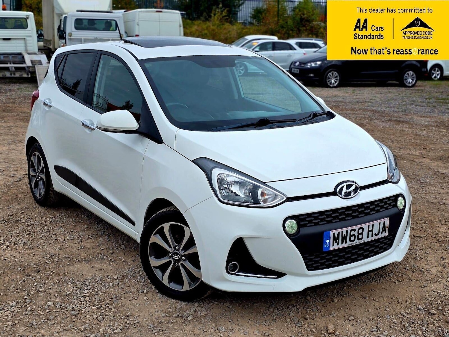 Used Hyundai i10 2018 for sale - 76173583: Photo 1