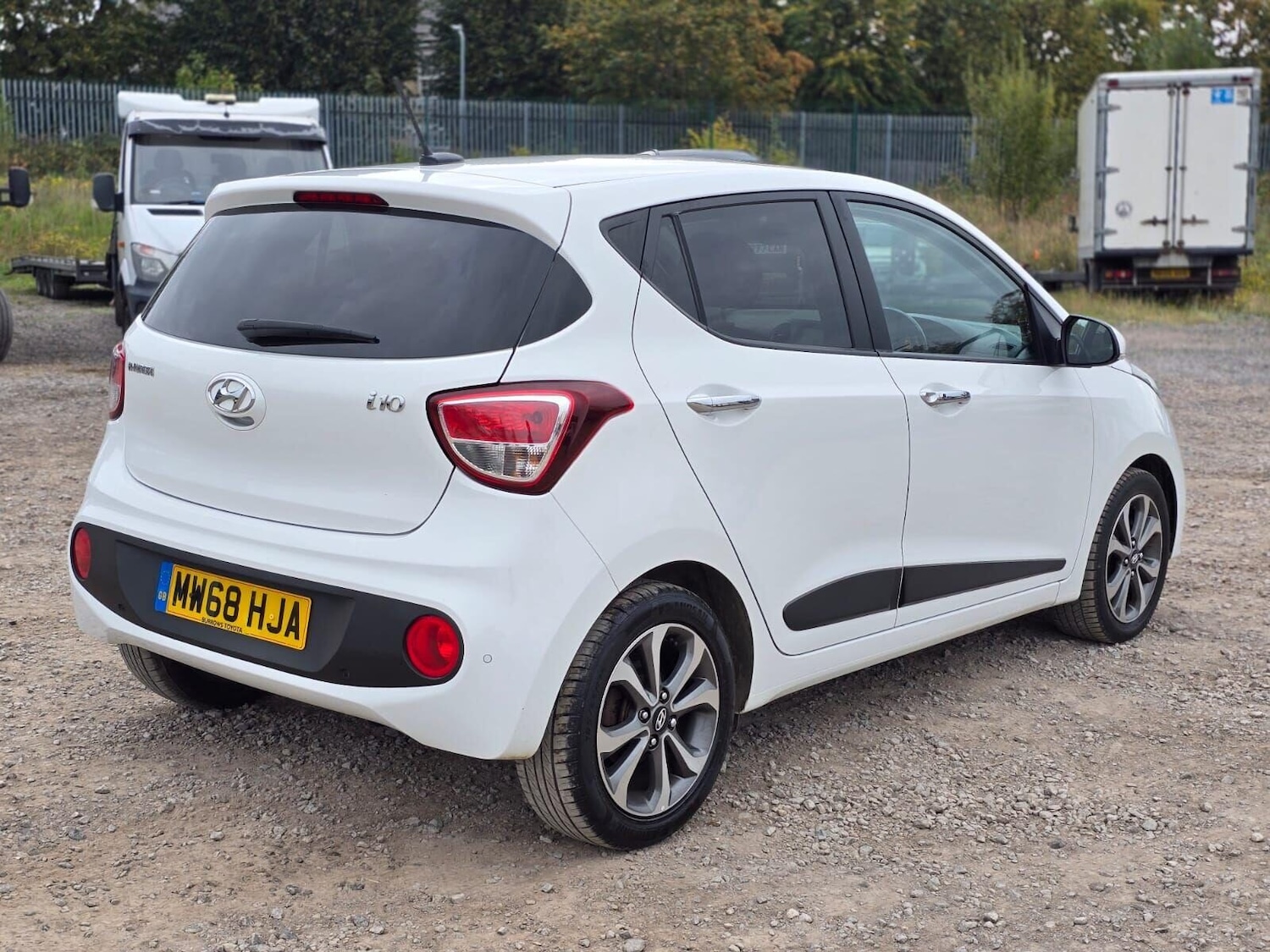 Used Hyundai i10 2018 for sale - 76173583: Photo 16