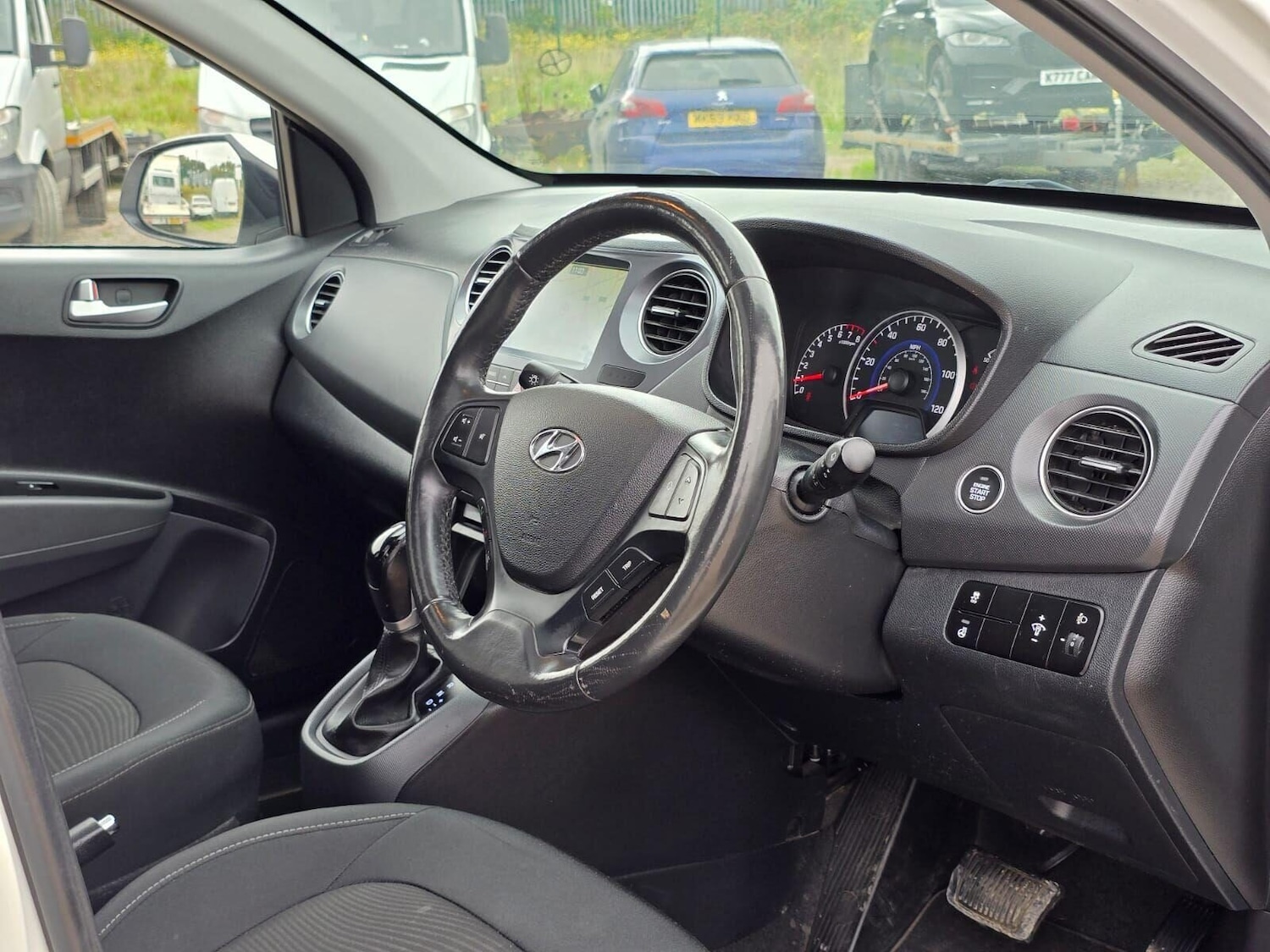 Used Hyundai i10 2018 for sale - 76173583: Photo 19