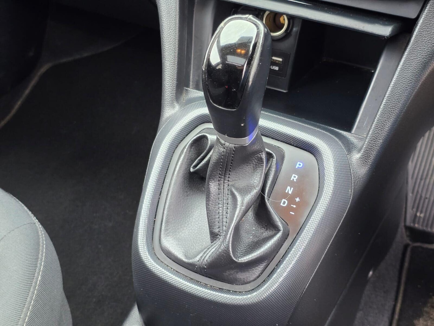 Used Hyundai i10 2018 for sale - 76173583: Photo 20