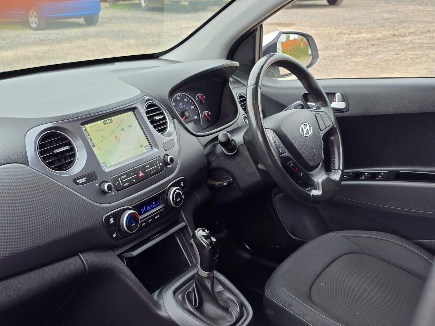 Used Hyundai i10 2018 for sale - 76173583: Photo 22