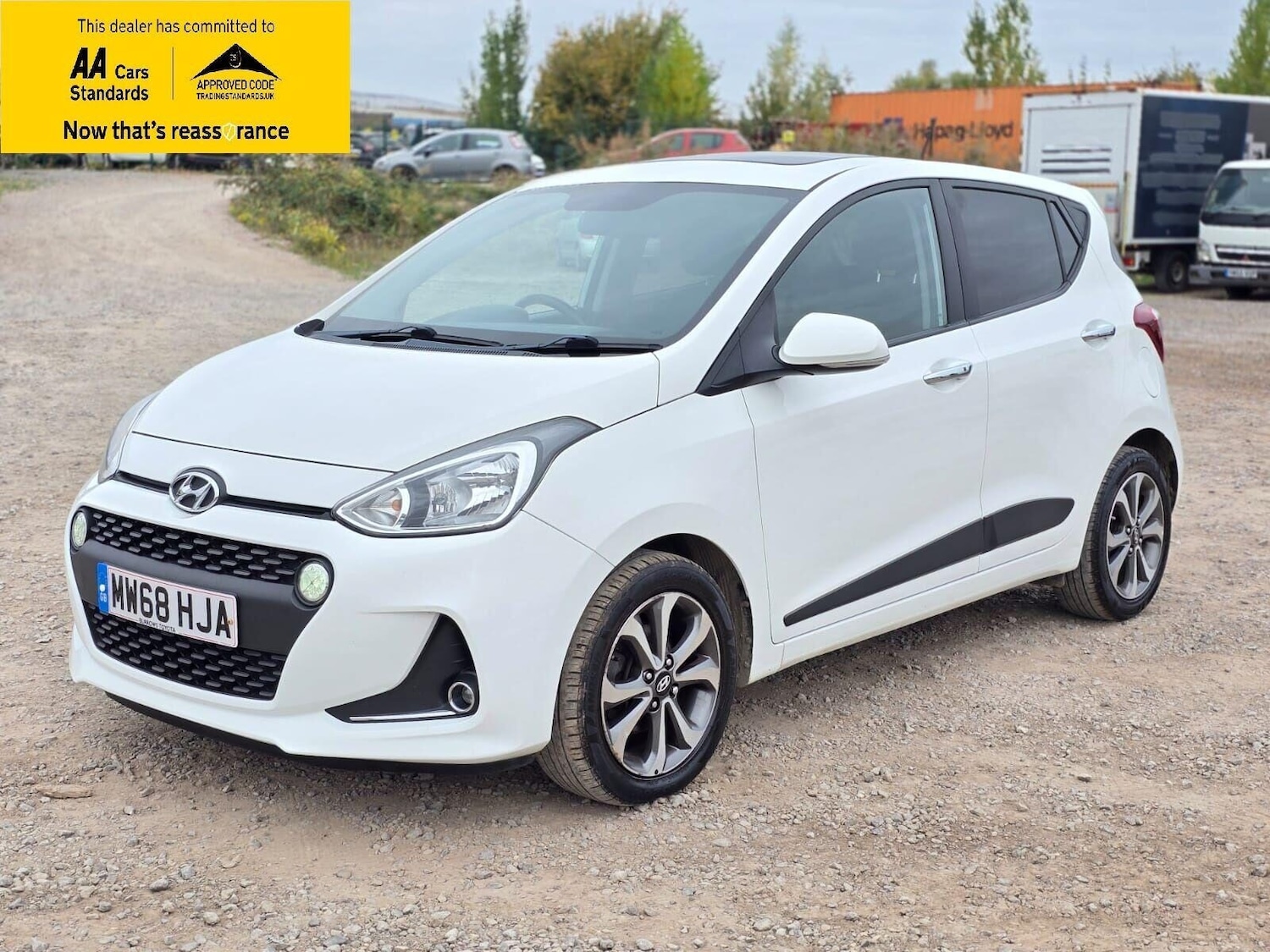 Used Hyundai i10 2018 for sale - 76173583: Photo 3