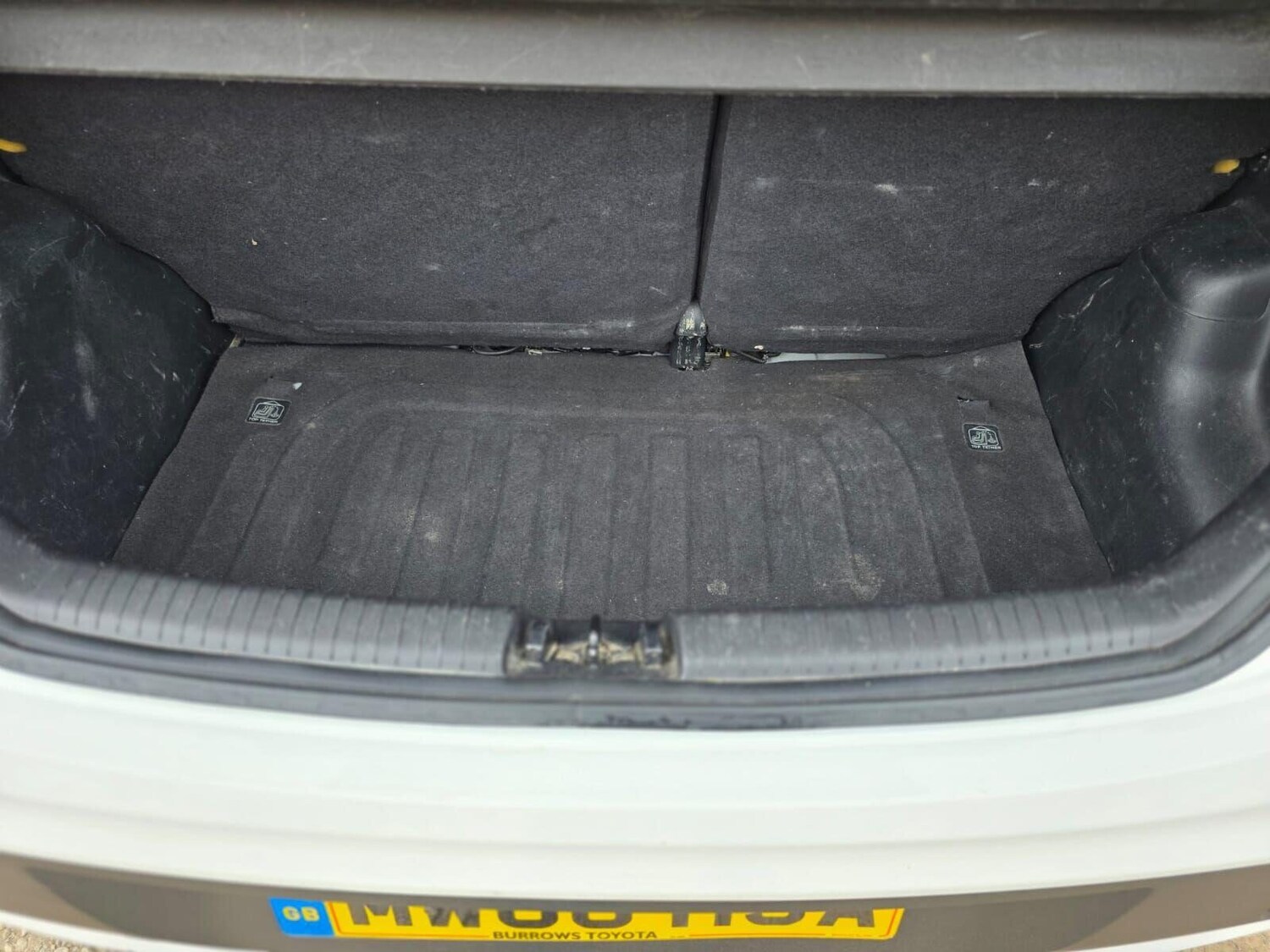 Used Hyundai i10 2018 for sale - 76173583: Photo 34