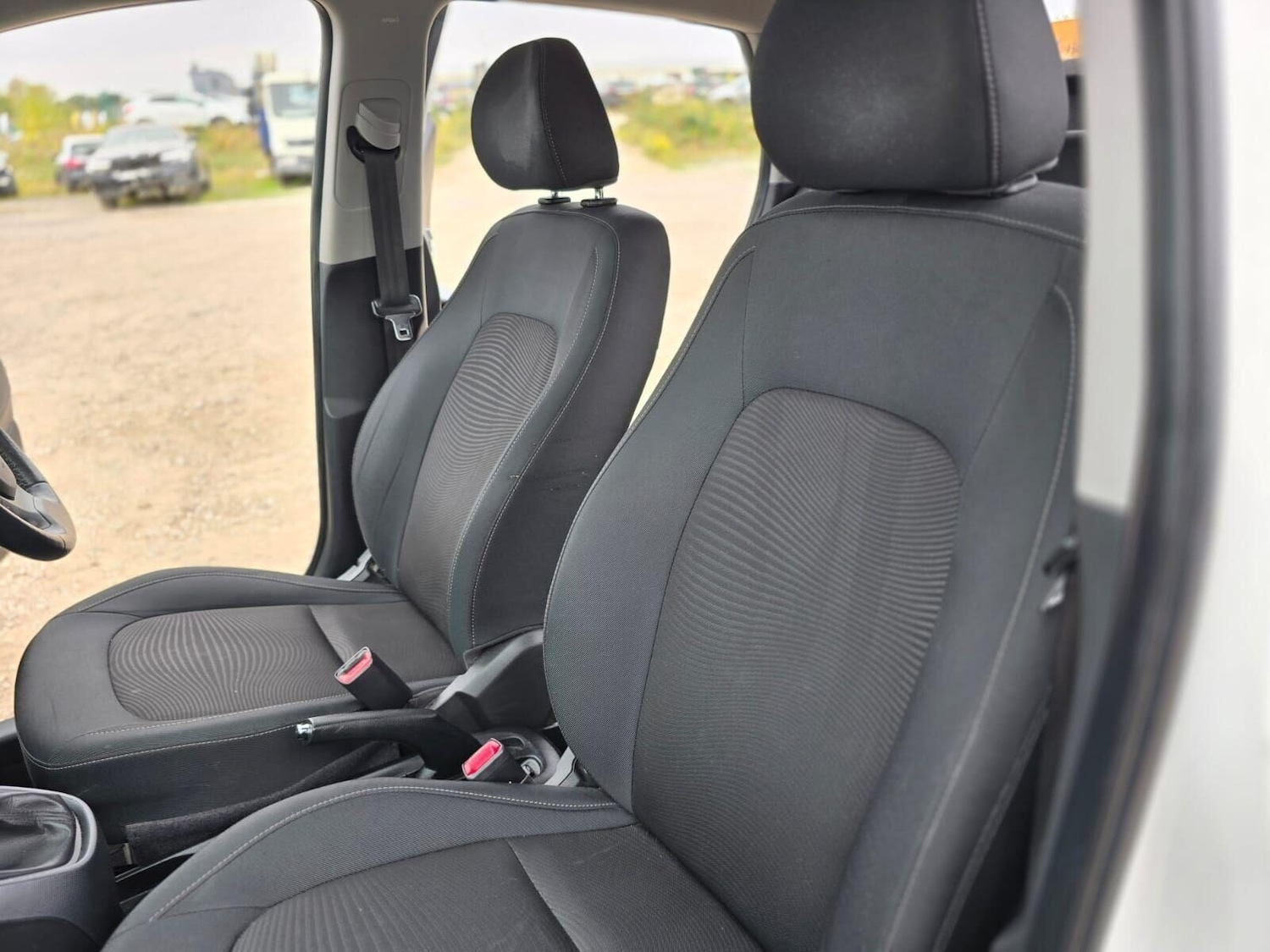 Used Hyundai i10 2018 for sale - 76173583: Photo 35