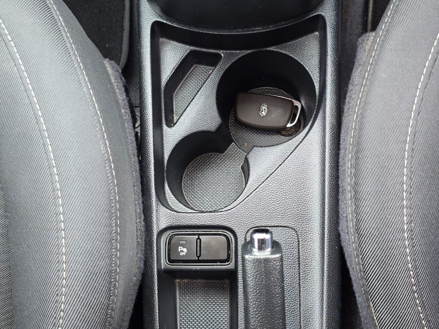 Used Hyundai i10 2018 for sale - 76173583: Photo 57