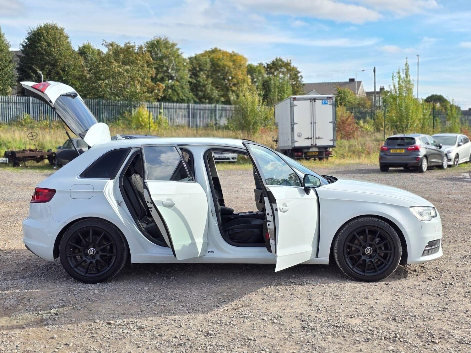 Used Audi A3 2014 for sale - 76205826: Photo 17